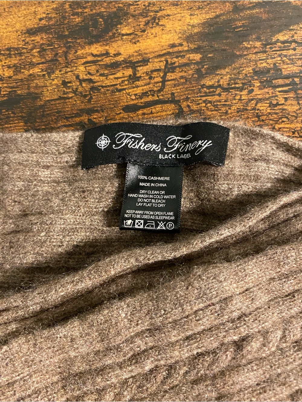 Fishers Finery Black Label Brown Cashmere Sweater Scarf